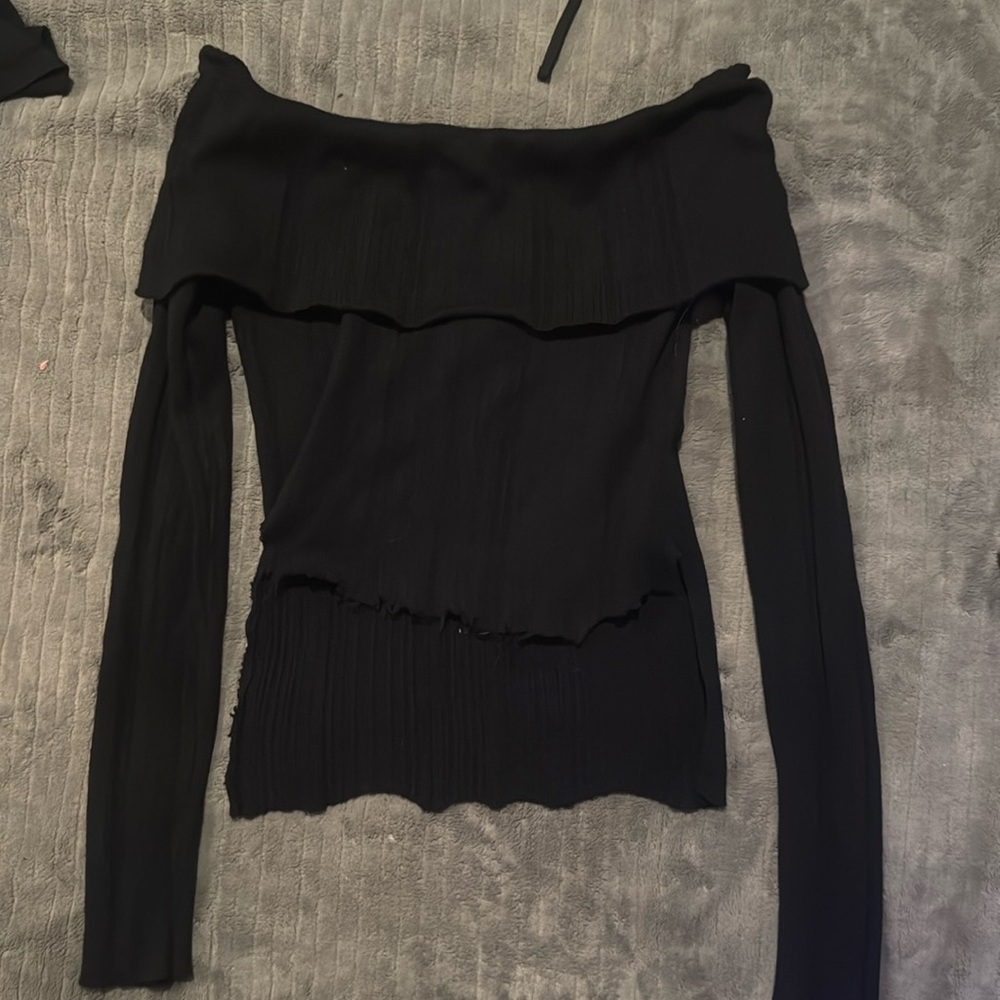cropped black long sleeve off the shoulder